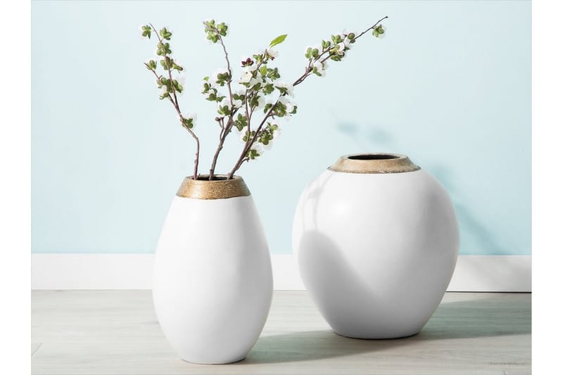 Vase Lauri 31 cm - Hvit - Blomstervase - Vas - Dekorasjon & innredningsdetaljer