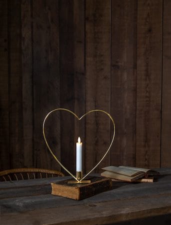 Flamme Heart innendørsdekorasjon 28 cm - Messing - Interiør - Innredning til barnerom - Barnelamper