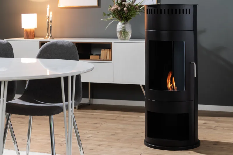 Corbo Frittstående Rund Etanolpeis 112x45x45 cm i glass og rustfritt stål - Svart - Interiør - Peis - Peis uten pipe - Biopeis