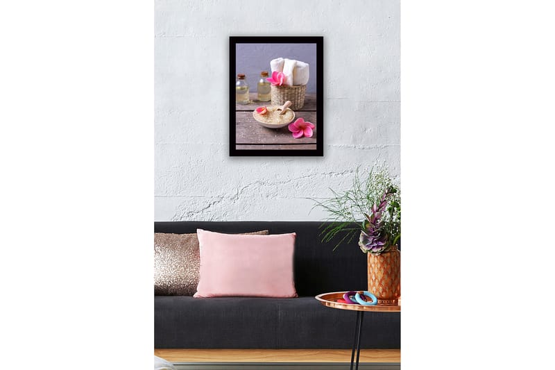 Innrammet lerret i tre - 41x56 cm - Avslappende spa-arrangement med blomster og skjønnhetsprodukter - Rosa / Beige / Grønn - Interiør - Maleri & posters - Lerretsbilder