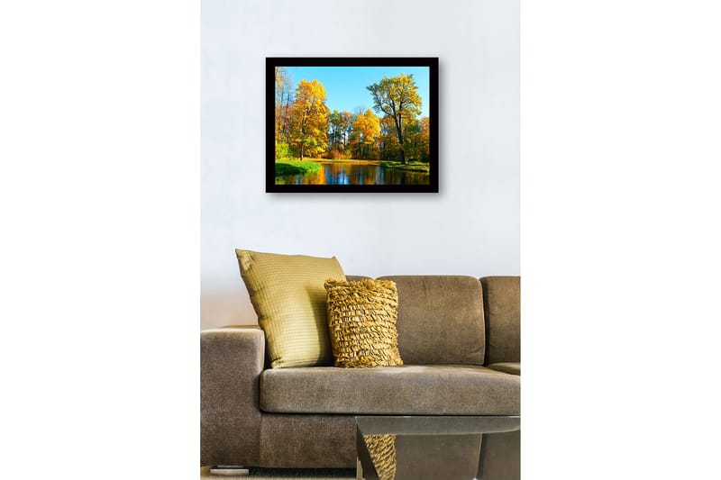 Innrammet lerret i tre - 41x56 cm - Fargerik høstskog ved en speilblank innsjø - Gyllenoransje / Grønn / Blå - Interiør - Maleri & posters - Lerretsbilder