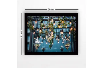 Innrammet lerret i tre - 41x56 cm - Hengende glassvase med planter og lyskilder - Grønn / Svart / Gull - Interiør - Maleri & posters - Lerretsbilder