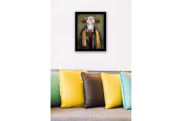 Innrammet lerret i tre - 41x56 cm - Kledd ku med skinnjakke og skjerf - Svart / Oransje / Grønn - Interiør - Maleri & posters - Lerretsbilder