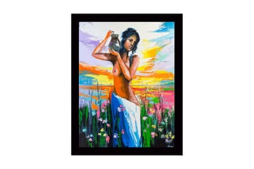 Innrammet lerret i tre - 41x56 cm - Kvinne som bærer en potte i et fargerikt landskap - Oransje / Grønn / Blå - Interiør - Maleri & posters - Lerretsbilder