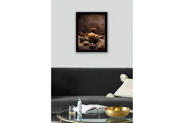 Innrammet lerret i tre - 41x56 cm - Stemningsfull samling av lys og steiner - Gull / Brun / Grå - Interiør - Maleri & posters - Lerretsbilder