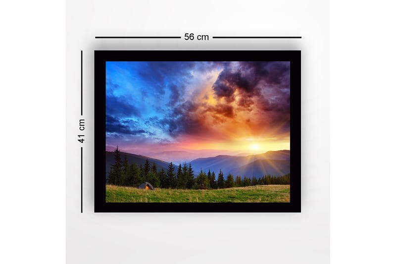 Innrammet lerret i tre - 41x56 cm - Storslått solnedgang over fjell og skog - Blå / Oransje / Grønn - Interiør - Maleri & posters - Lerretsbilder