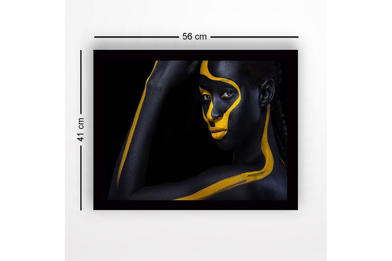 Innrammet lerret i tre - 41x56 cm - Portrett av en person med svart og gul kroppsmaling - Svart / Gul - Interiør - Maleri & posters - Lerretsbilder