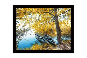 Innrammet lerretsbilde i tre - 41x56 cm - Båter på en speilblank innsjø omgitt av gyldne høstblader - Gull / Grønn / Blå - Interiør - Maleri & posters - Lerretsbilder