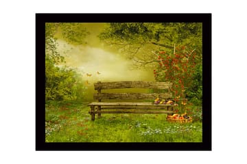 Innrammet lerretsbilde i tre - 41x56 cm - Benk i en frodig hage omgitt av blomster og sommerfugler - Grønn / Brun / Gul - Interiør - Maleri & posters - Lerretsbilder