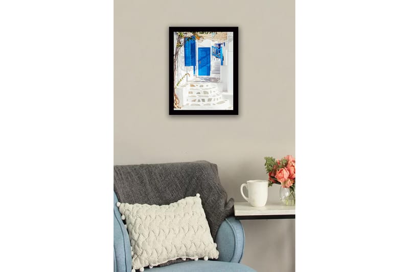 Innrammet lerretsbilde i tre - 41x56 cm - Blå dører og trapper i en hvitkalket smug - Blå / Hvit - Interiør - Maleri & posters - Lerretsbilder