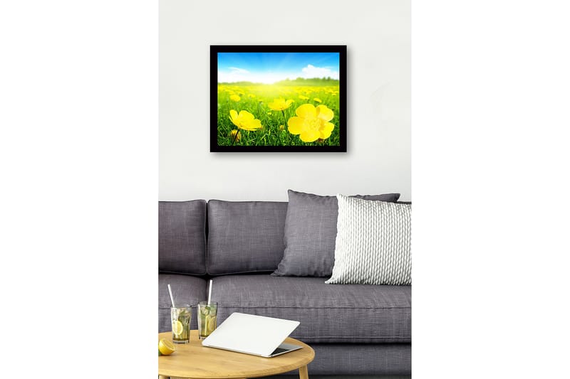 Innrammet lerretsbilde i tre - 41x56 cm - Eng med gule blomster i solrikt landskap - Gul / Grønn - Interiør - Maleri & posters - Lerretsbilder