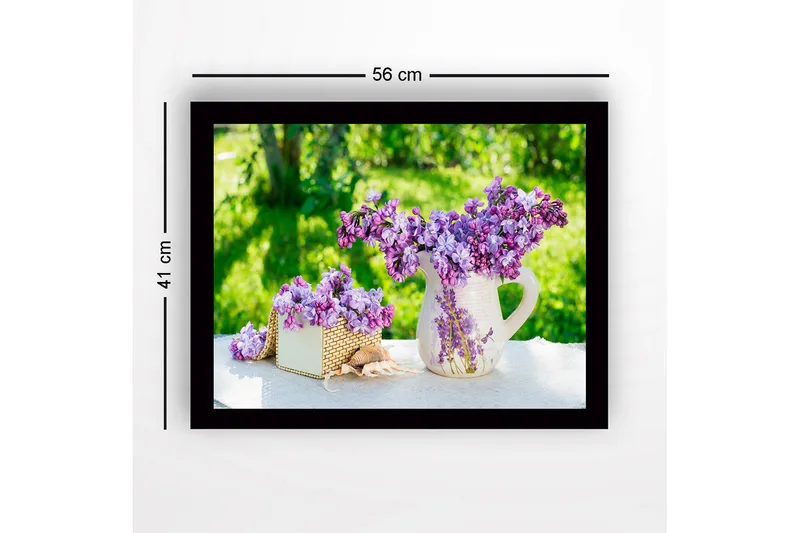 Innrammet lerretsbilde i tre - 41x56 cm - Fargerik bukett med syriner i en potte - Lilla / Grønn / Hvit - Interiør - Maleri & posters - Lerretsbilder