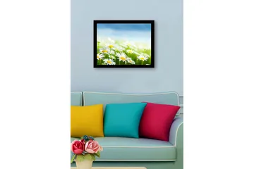 Innrammet lerretsbilde i tre - 41x56 cm - Fargerik eng med tusenfryd i blomst - Hvit / Gul / Grønn - Interiør - Maleri & posters - Lerretsbilder
