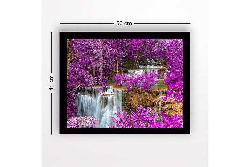 Innrammet lerretsbilde i tre - 41x56 cm - Fargerik foss omgitt av lilla blomster og grøntområder - Lilla / Grønn / Blå - Interiør - Maleri & posters - Lerretsbilder