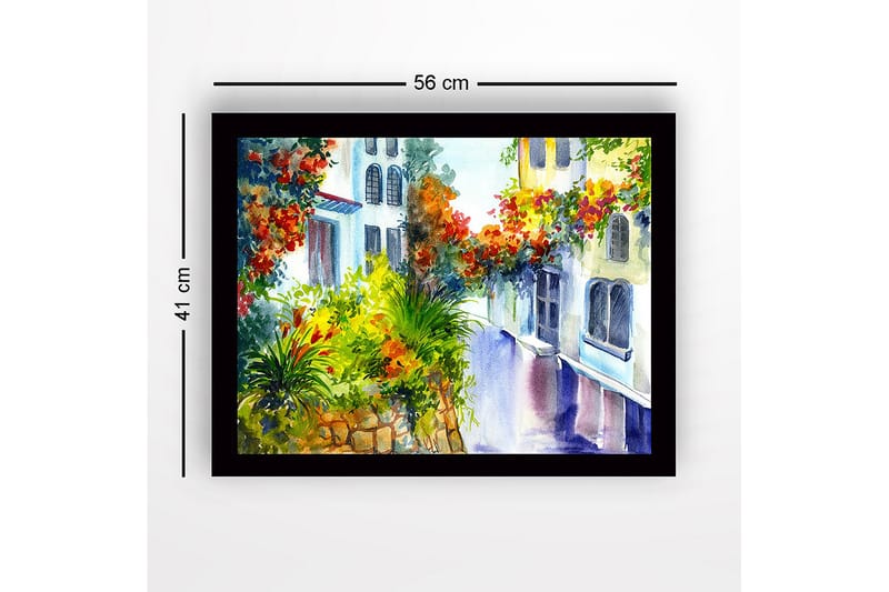 Innrammet lerretsbilde i tre - 41x56 cm - Fargerik gate med blomstrende planter og husfasader - Grønn / Rød / Gul - Interiør - Maleri & posters - Lerretsbilder