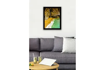 Innrammet lerretsbilde i tre - 41x56 cm - Foss som renner ut i en strandvik omgitt av klipper - Gull / Turkis / Grå - Interiør - Maleri & posters - Lerretsbilder