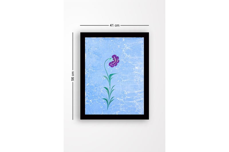 Innrammet lerretsbilde i tre - 41x56 cm - Lilla blomst med grønne blader på en lyseblå bakgrunn - Lilla / Grønn / Lyseblå - Interiør - Maleri & posters - Lerretsbilder