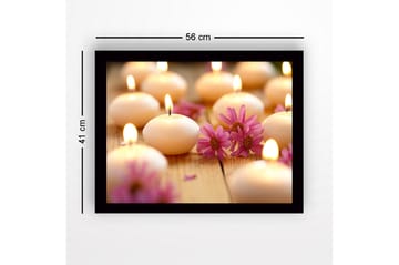 Innrammet lerretsbilde i tre - 41x56 cm - Lysende duftlys omgitt av blomster - Lys rosa / Hvit / Beige - Interiør - Maleri & posters - Lerretsbilder