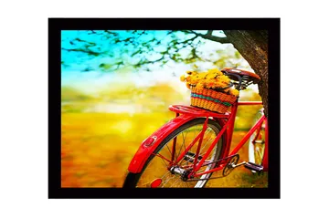 Innrammet lerretsbilde i tre - 41x56 cm - Rød sykkel med en kurv fylt med blomster - Rød / Gul / Grønn - Interiør - Maleri & posters - Lerretsbilder