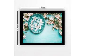 Innrammet lerretsbilde i tre - 41x56 cm - Skål med blomster på turkis bakgrunn - Turkis / Hvit / Grønn - Interiør - Maleri & posters - Lerretsbilder