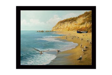 Innrammet lerretsbilde i tre - 41x56 cm - Strandlandskap med måker og en båt på kysten - Blå / Beige / Grønn - Interiør - Maleri & posters - Lerretsbilder