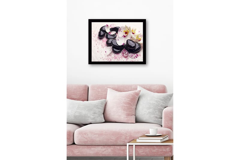 Innrammet lerretsbilde i tre - 41x56 cm - Svarte steiner omgitt av hvite og lilla orkideblader - Svart / Hvit / Lilla - Interiør - Maleri & posters - Lerretsbilder