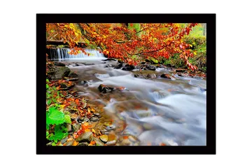 Innrammet lerretsbilde i tre - 41x56 cm - Vakker bekk med høstfarger og rennende vann - Oransje / Grønn / Brun - Interiør - Maleri & posters - Lerretsbilder