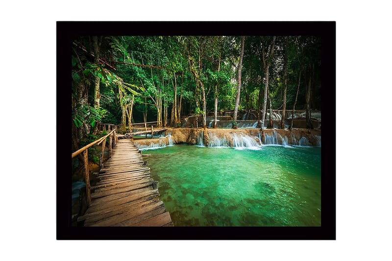 Innrammet lerretsbilde i tre - 41x56 cm - Vakker foss med frodige omgivelser, Grønn / Turkis / Brun