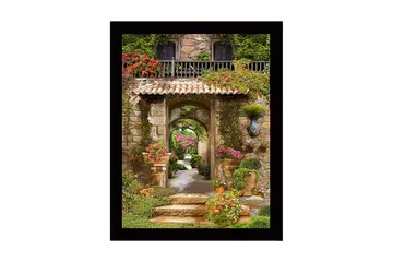 Innrammet lerretsbilde i tre - 41x56 cm - Vakker hage med blomsteroppsatser og steinarkitektur - Grønn / Rosa / Beige - Interiør - Maleri & posters - Lerretsbilder