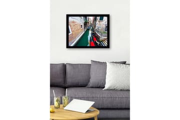 Innrammet lerretsbilde i tre - 41x56 cm - Vakker kanal med gondoler i Venezia - Grønn / Rød / Brun - Interiør - Maleri & posters - Lerretsbilder