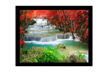 Innrammet lerretsbilde i tre - 41x56 cm - Vakre fossefall omgitt av rødbladet vegetasjon - Rød / Grønn / Turkis - Interiør - Maleri & posters - Lerretsbilder