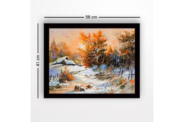 Innrammet lerretsbilde i tre - 41x56 cm - Vinterlandskap med snødekte trær og en hytte i bakgrunnen - Oransje / Hvit / Blå - Interiør - Maleri & posters - Lerretsbilder
