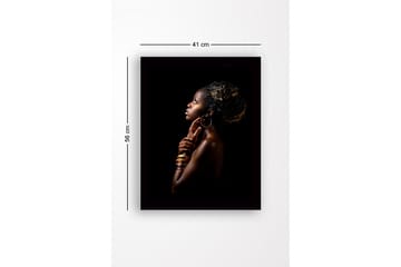 Innrammet lerretsbilde i tre - 41x56 cm - Portrett av en kvinne i profil med elegant holdning og smykker - Mørk brun / Gull / Svart - Interiør - Maleri & posters - Lerretsbilder