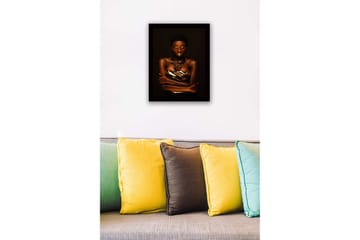 Innrammet lerretsbilde i tre - 41x56 cm - Portrett av en kvinne med gulldetaljer og en elegant positur - Gull / Mørk brun / Svart - Interiør - Maleri & posters - Lerretsbilder