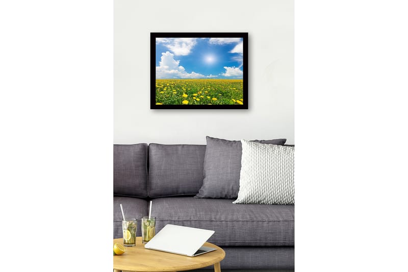 Innrammet trelerretsbilde - 41x56 cm - Blomstrende felt med løvetann under en klar blå himmel - Gul / Grønn / Blå - Interiør - Maleri & posters - Lerretsbilder