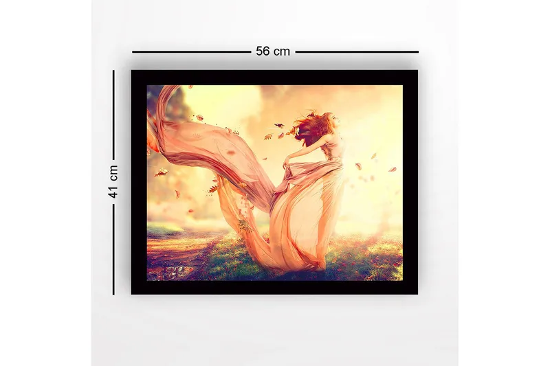 Innrammet trelerretsbilde - 41x56 cm - Dansende kvinne i en flagrende kjole omgitt av høstblader - Lys rosa / Oransje / Gull - Interiør - Maleri & posters - Lerretsbilder