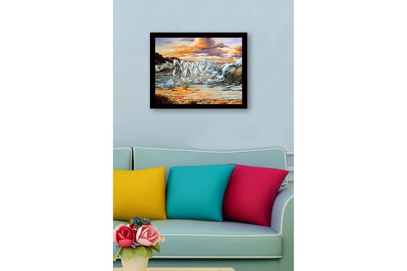 Innrammet trelerretsbilde - 41x56 cm - Sprudlende hester galopperer gjennom bølgene ved solnedgang - Hvit / Blå / Oransje - Interiør - Maleri & posters - Lerretsbilder