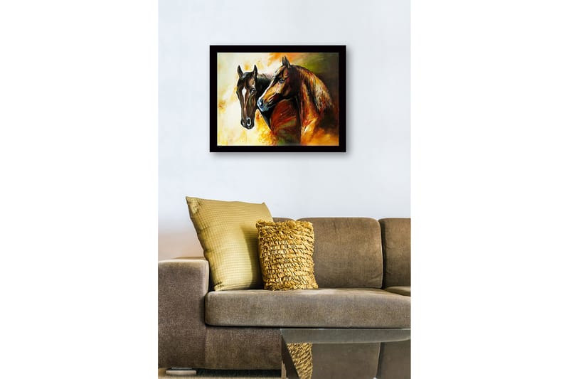 Innrammet trelerretsbilde - 41x56 cm - To majestetiske hester som står tett inntil hverandre - Brun / Svart / Oransje - Interiør - Maleri & posters - Lerretsbilder