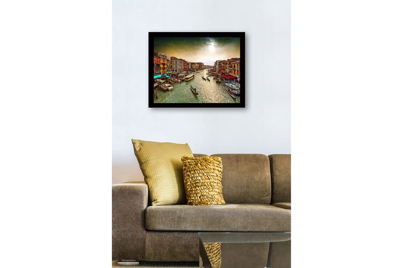 Innrammet trelerretsbilde - 41x56 cm - Vakker utsikt over en kanal i Venezia med fargerike bygninger og gondoler - Grønn / Oransje / Blå - Interiør - Maleri & posters - Lerretsbilder