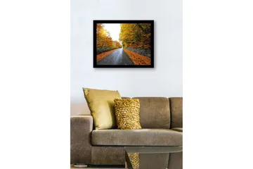 Innrammet trelerretsbilde - 41x56 cm - Vakkert høstlandskap med en vei omgitt av gyldne trær - Gull / Oransje / Grå - Interiør - Maleri & posters - Lerretsbilder