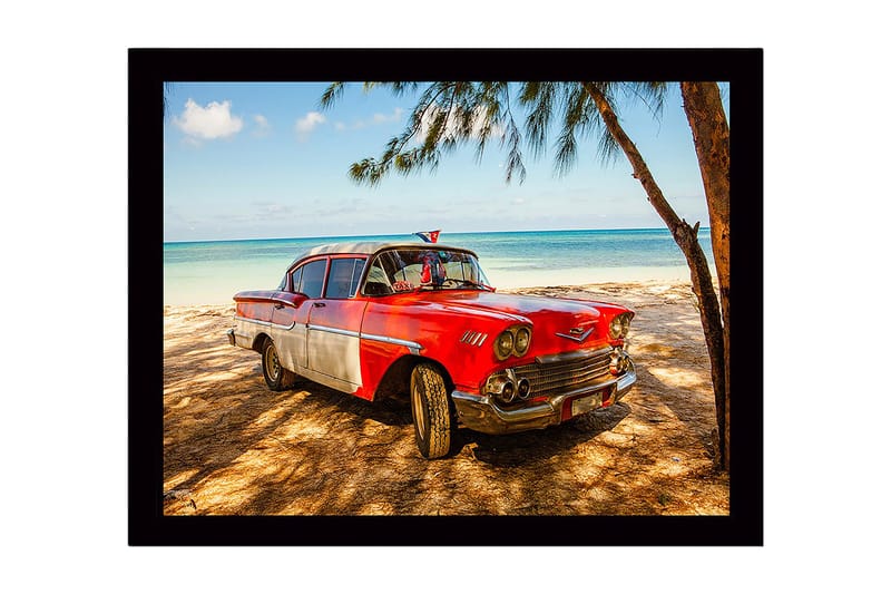 Innrammet trelerretsbilde - 41x56 cm - Veteranbil på stranden med tropisk bakgrunn, Rød / Grå / Svart