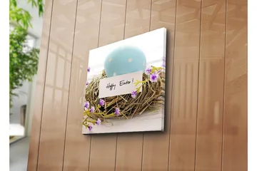 Lerretsbilde 45x45 cm - Blå påskeegg i et fuglerede med lilla blomster - Blå / Brun / Lilla - Interiør - Maleri & posters - Lerretsbilder