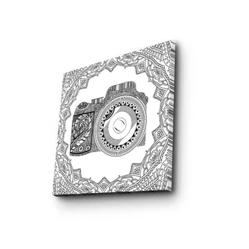 Lerretsbilde 45x45 cm - Detaljert illustrasjon av et kamera omgitt av ornamentale mønstre - Svart / Hvit - Interiør - Maleri & posters - Lerretsbilder