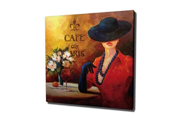 Lerretsbilde 45x45 cm - Elegant kvinne med hatt og rød kjole ved et kafébord - Rød / Svart / Hvit - Interiør - Maleri & posters - Lerretsbilder
