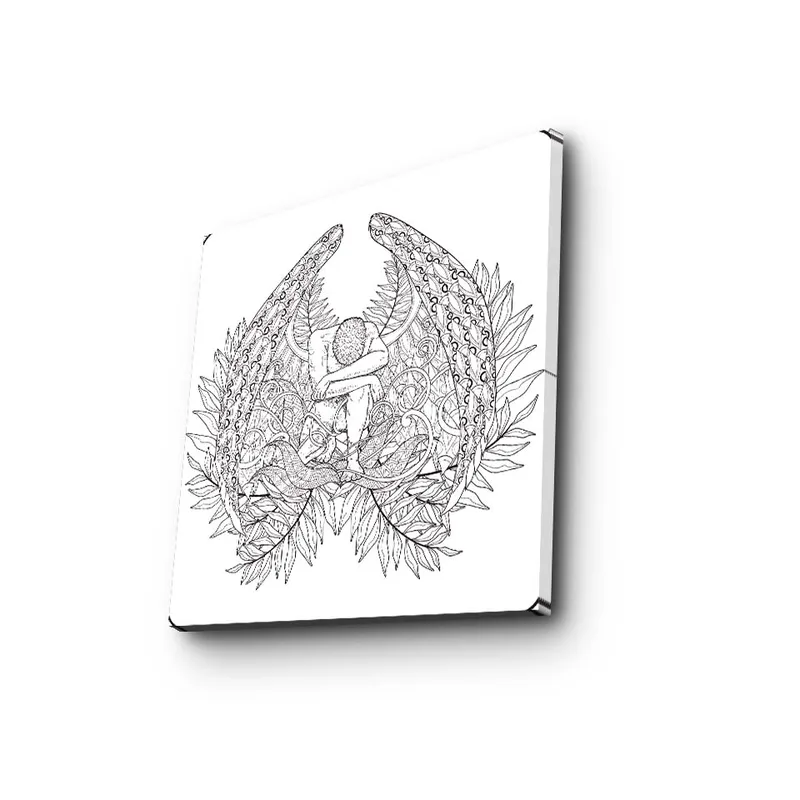 Lerretsbilde 45x45 cm - Fantasifullt motiv med en figur omgitt av store, detaljerte vinger og vegetasjon - Svart / Grå / Hvit - Interiør - Maleri & posters - Lerretsbilder