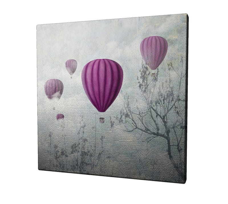 Lerretsbilde 45x45 cm - Flere lilla ballonger som svever over en tåkete himmel - Lilla / Grå / Hvit - Interiør - Maleri & posters - Lerretsbilder