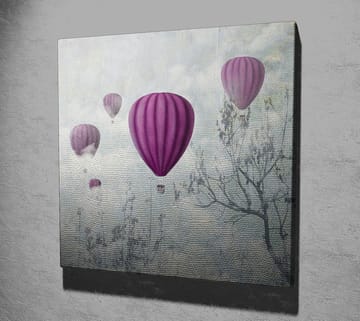 Lerretsbilde 45x45 cm - Flere lilla ballonger som svever over en tåkete himmel - Lilla / Grå / Hvit - Interiør - Maleri & posters - Lerretsbilder