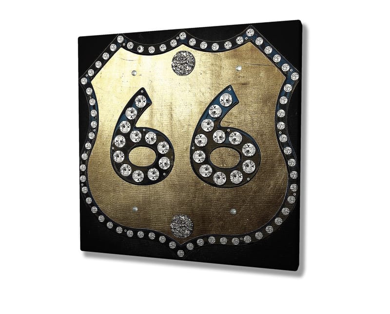 Lerretsbilde 45x45 cm - Gyllent skilt med tallet 66 utsmykket med glitrende steiner - Gull / Svart - Interiør - Maleri & posters - Lerretsbilder