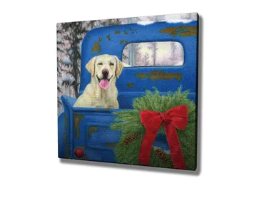 Lerretsbilde 45x45 cm - Hund i en gammel blå bil med julekrans og rød sløyfe - Blå / Grønn / Rød - Interiør - Maleri & posters - Lerretsbilder