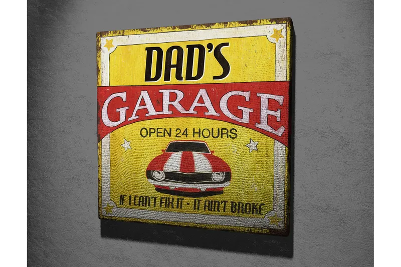 Lerretsbilde 45x45 cm - Retroskilt med en rød og hvit stripete bil - Rød / Gul / Hvit - Interiør - Maleri & posters - Lerretsbilder